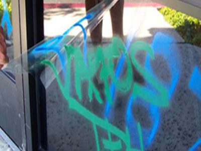antigraffiti2